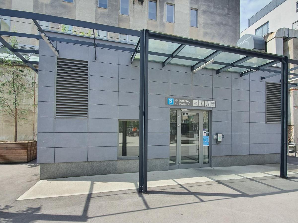 Center Ljubljana Hotel Exterior photo